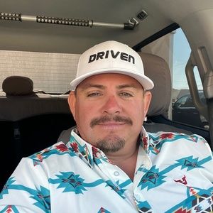 Meet your Posher, Jonathan